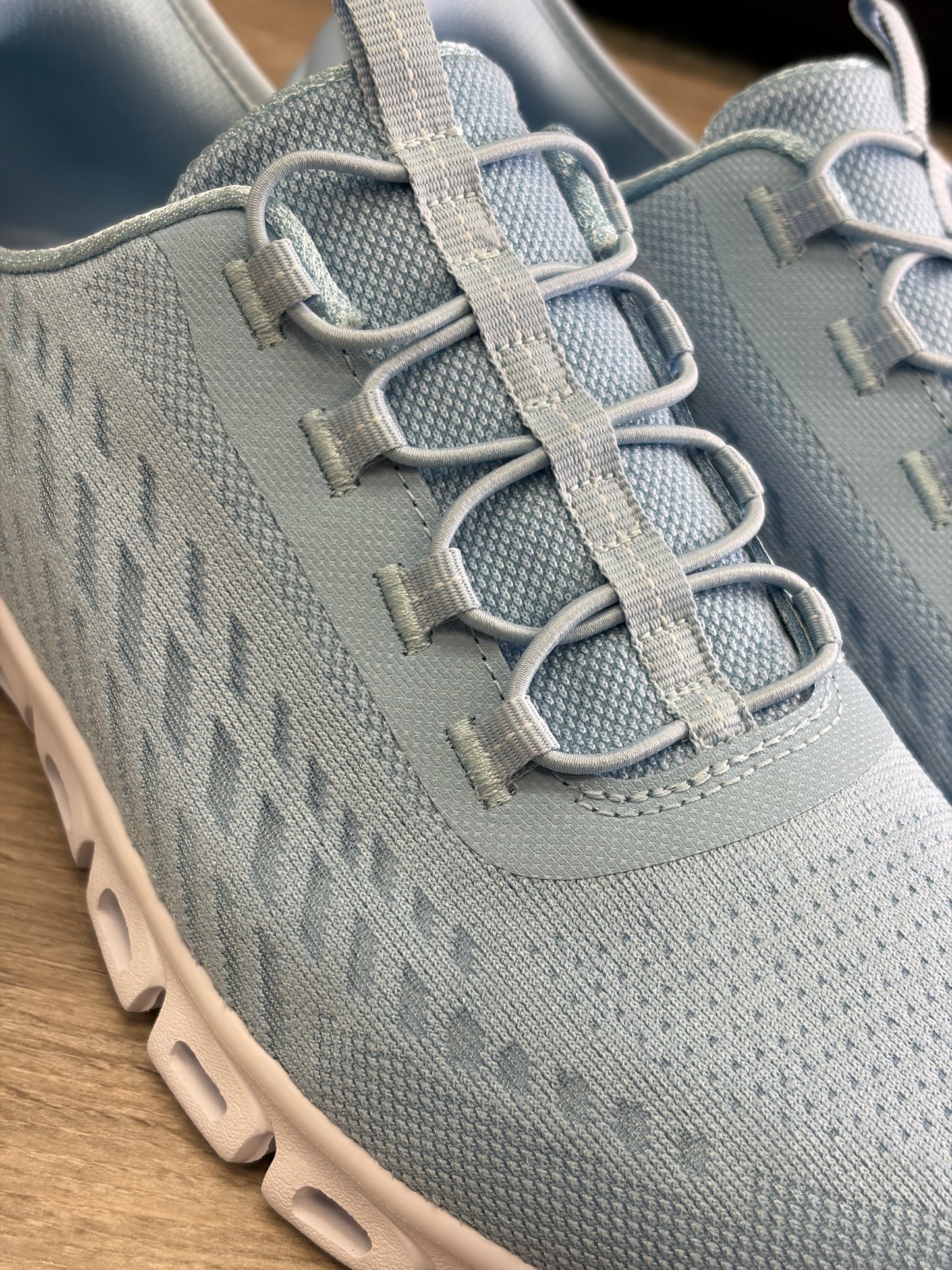 Skechers - Light Blue Slip-In Trainer