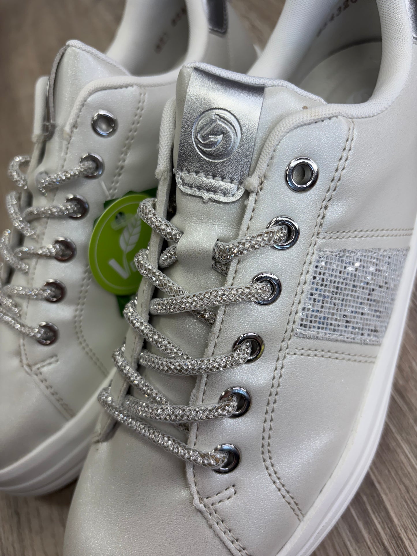 Remonte - Cream Sneaker/Silver Lace