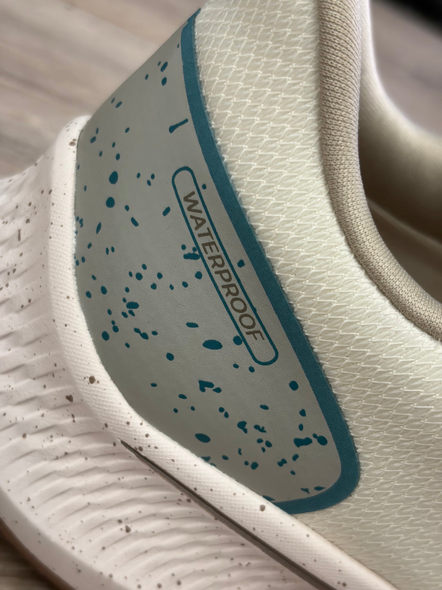 Skechers - Off White Waterproof Trainer