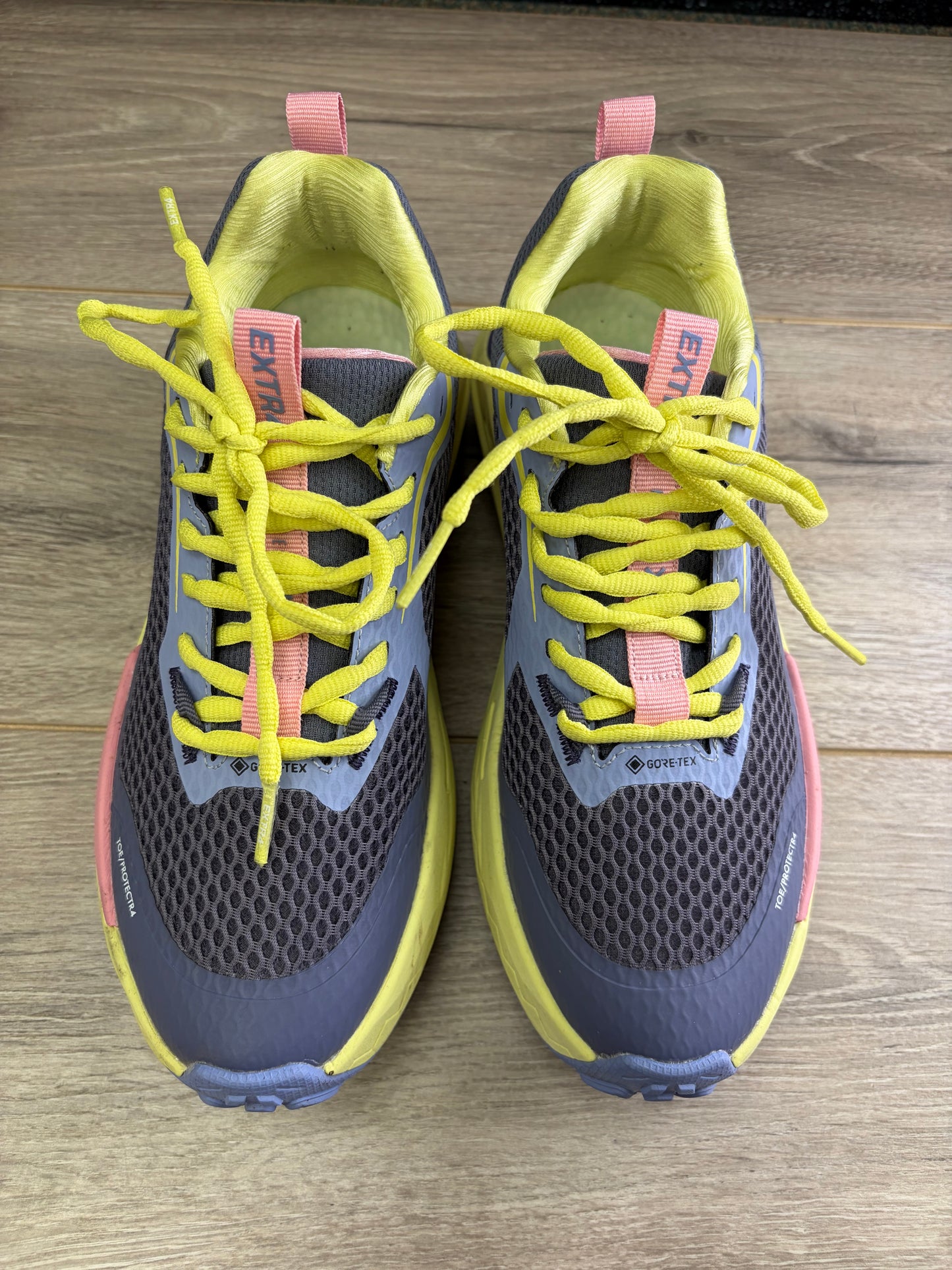&Extr4 - Pink Mix Trainer