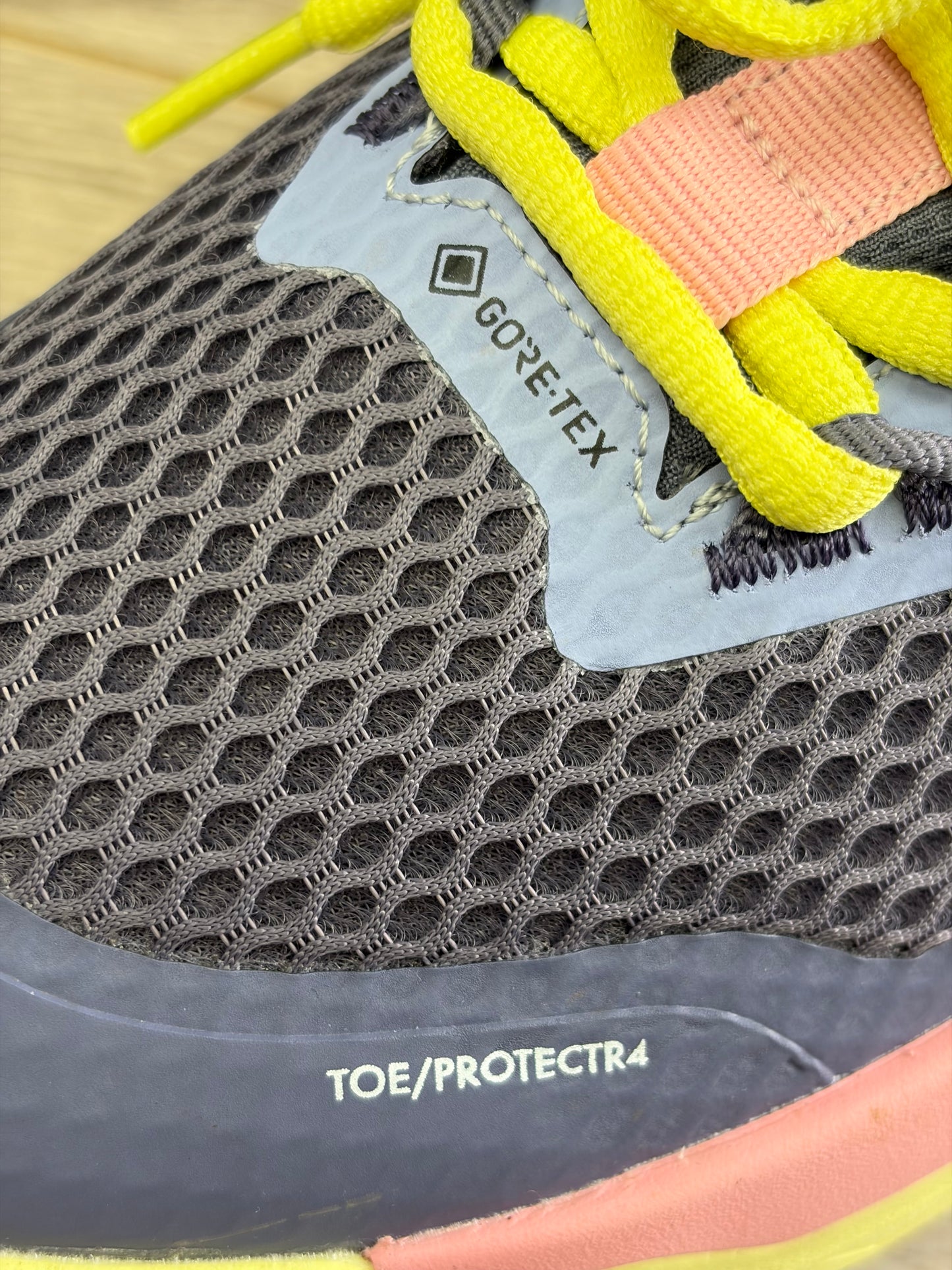 &Extr4 - Pink Mix Trainer