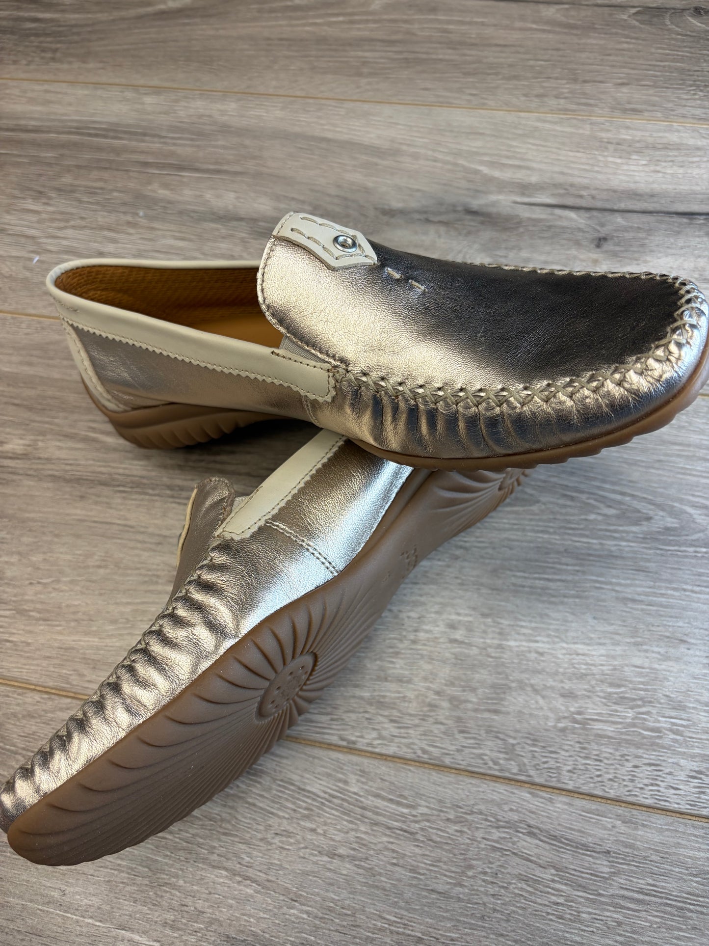 Gabor - Gold Loafer