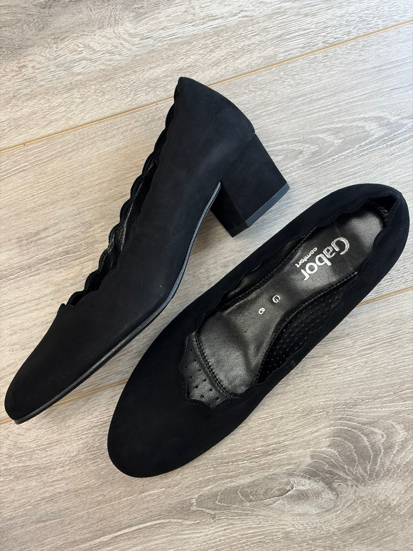 Gabor - Black Court Shoe