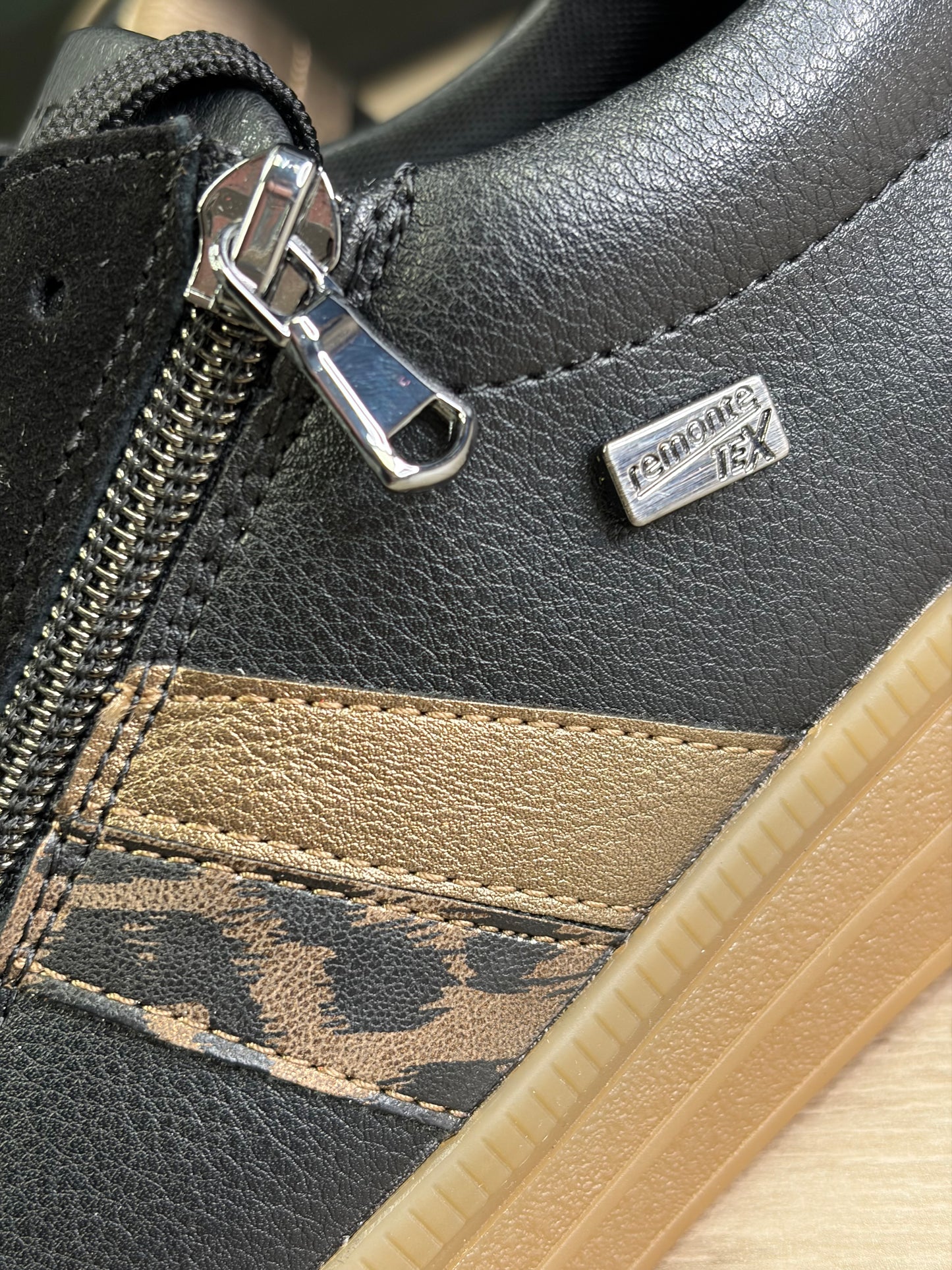 Remonte - Black Mix Zip Lace Trainer