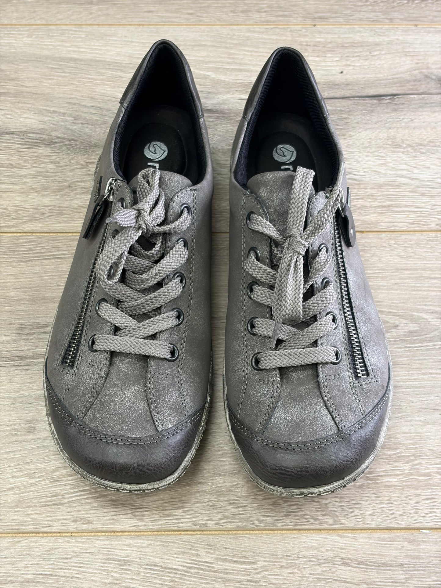 Remonte - Grey Zip Lace Trainer
