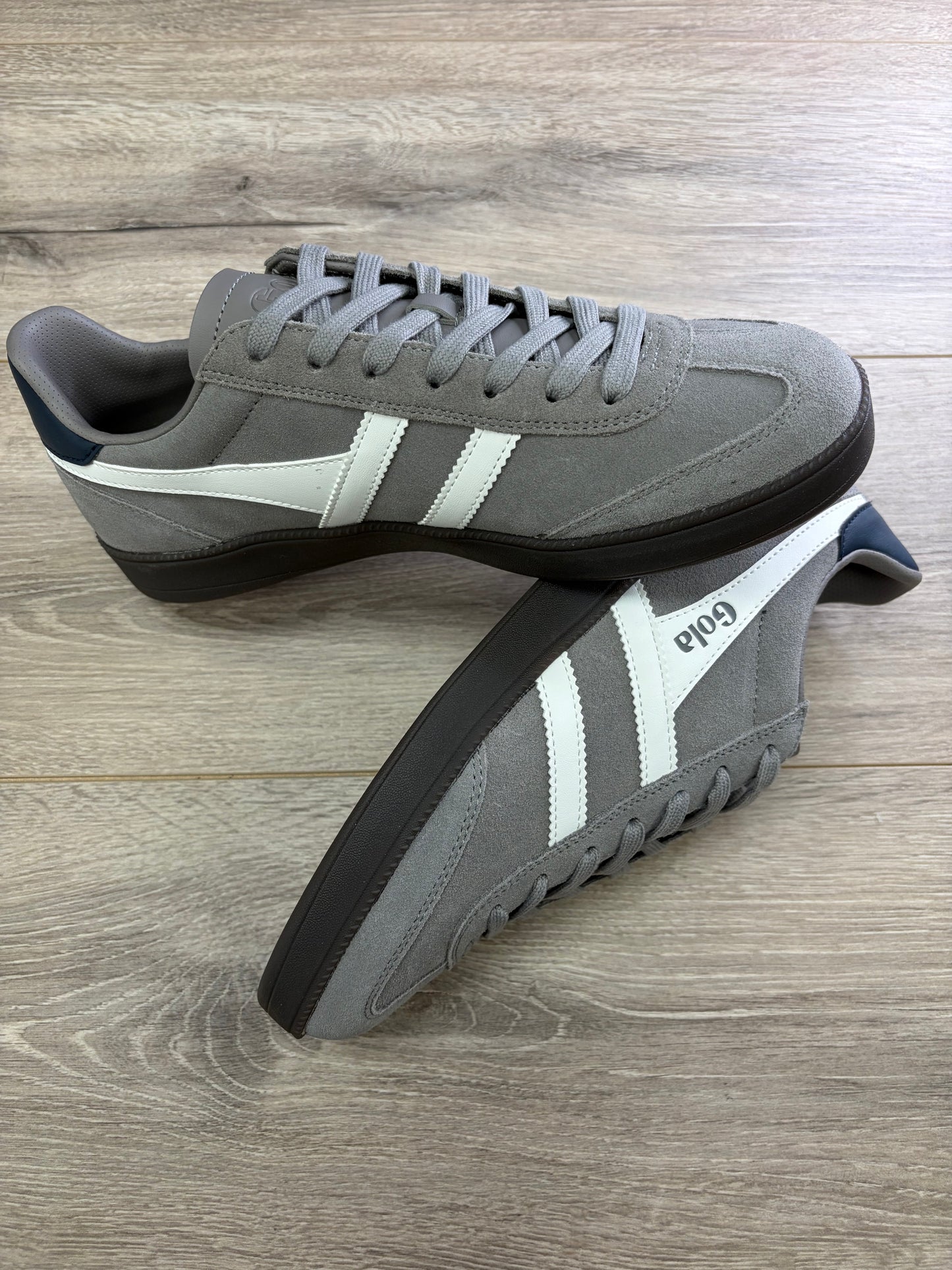 Gola - Grey/White Stripe Trainer