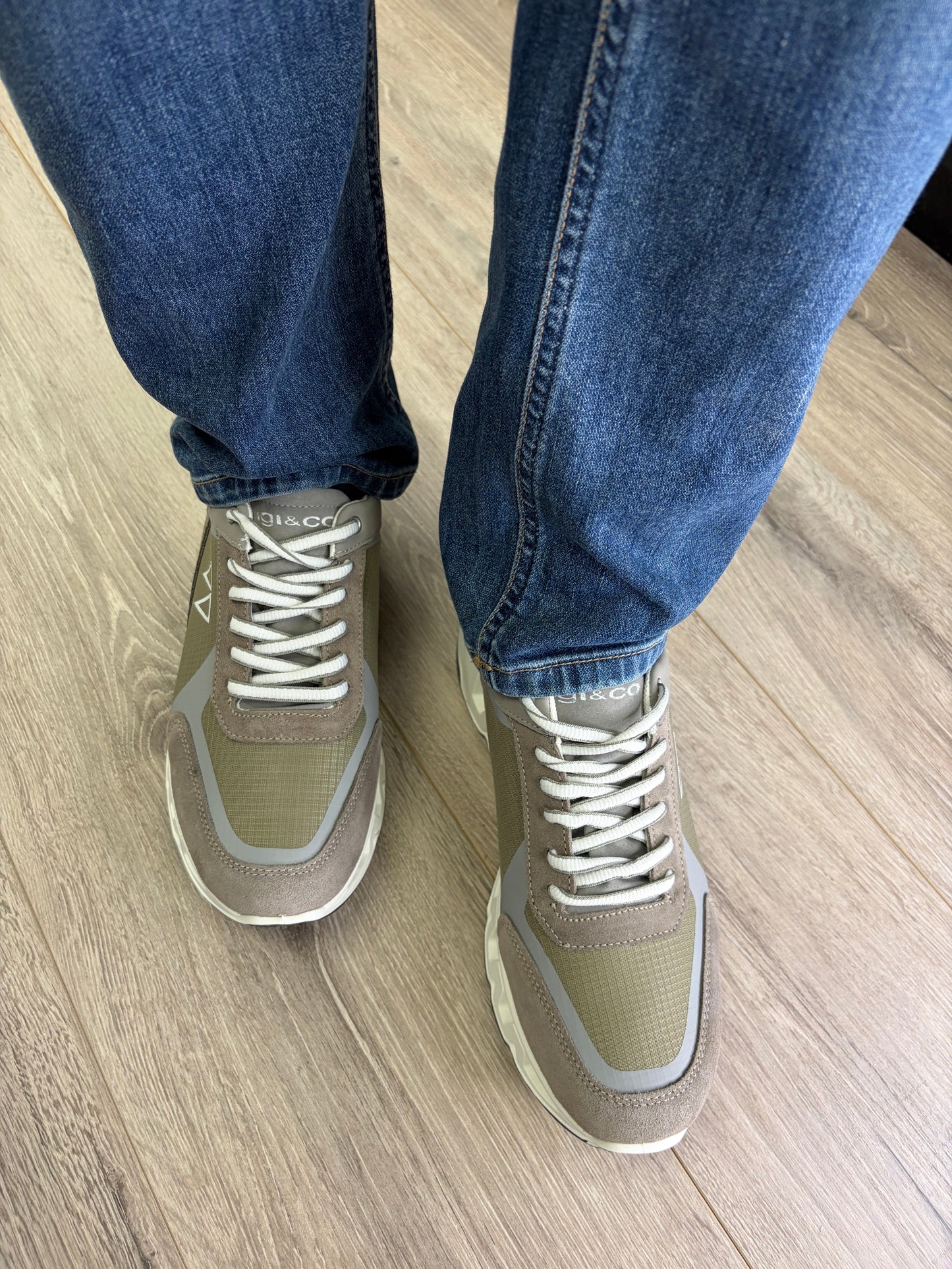 IGI&CO - Grey/Green Waterproof Trainer