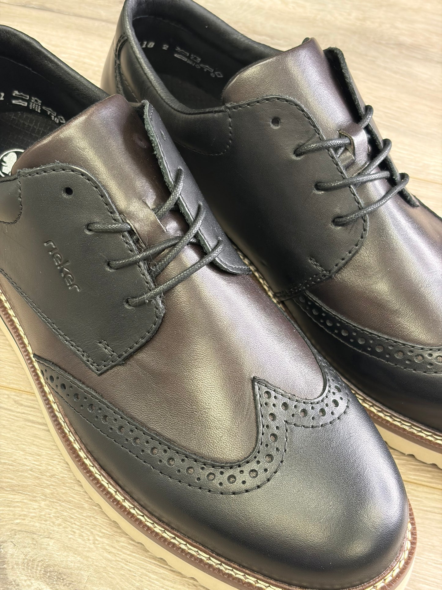 Rieker - Black/Brown Brouge Shoe