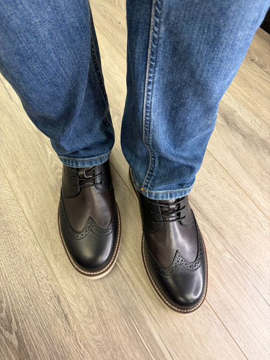 Rieker - Black/Brown Brouge Shoe