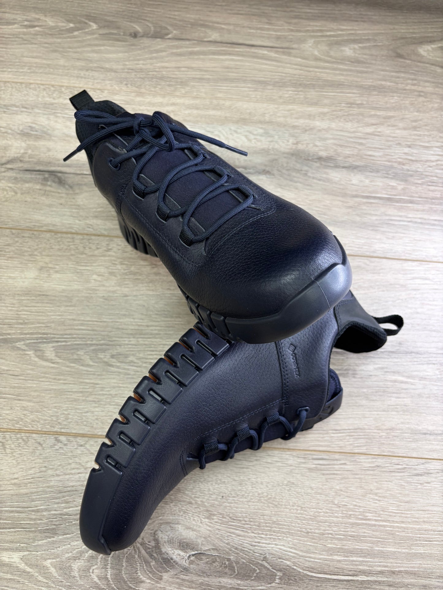 ECCO - Navy Waterproof Outdoor Trainer