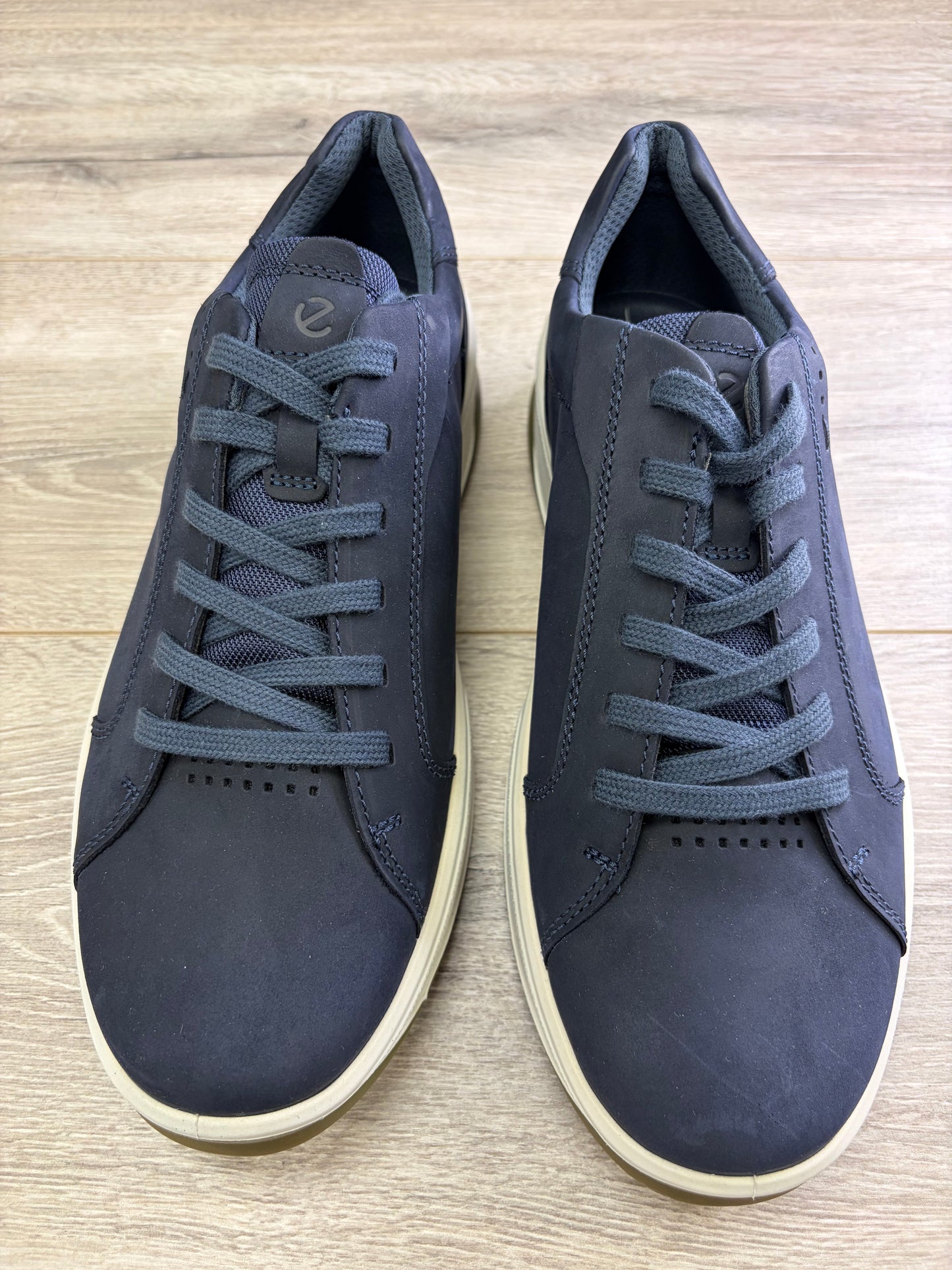 ECCO - Navy Trainer