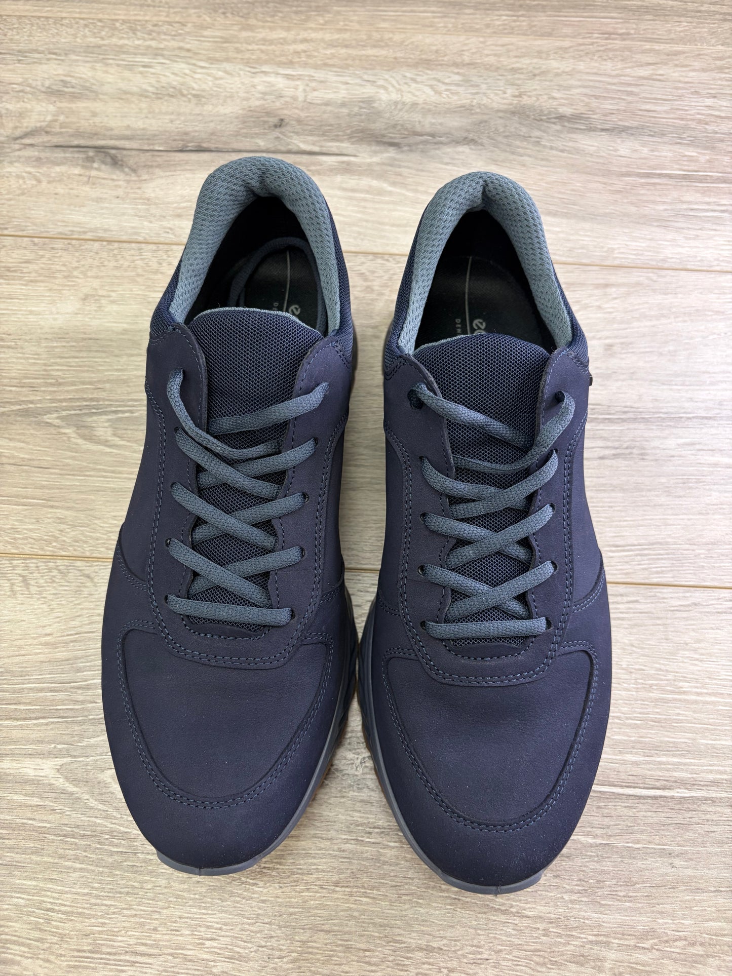 ECCO - Navy Trainer