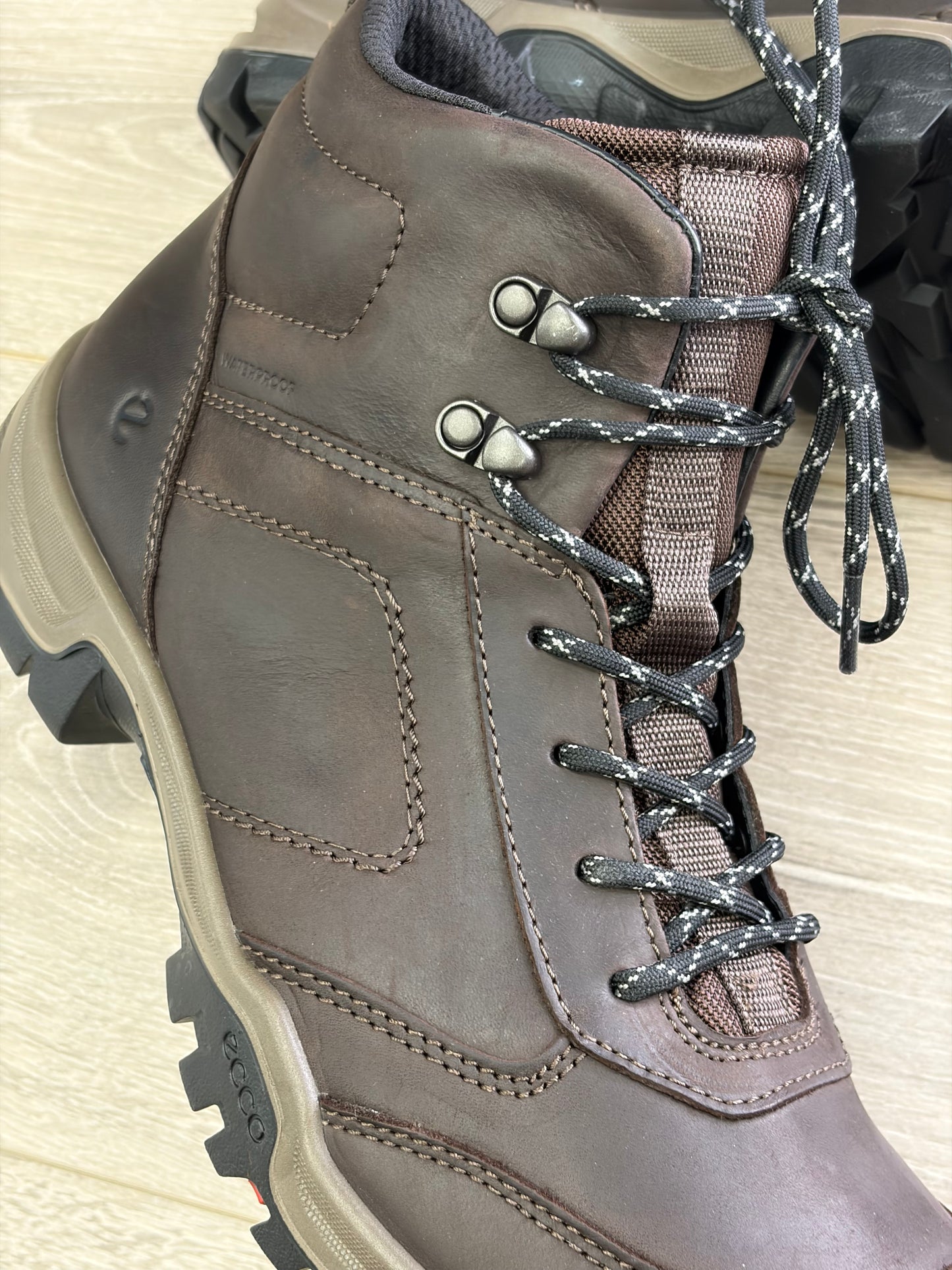 ECCO - Dark Brown Outdoor Boot