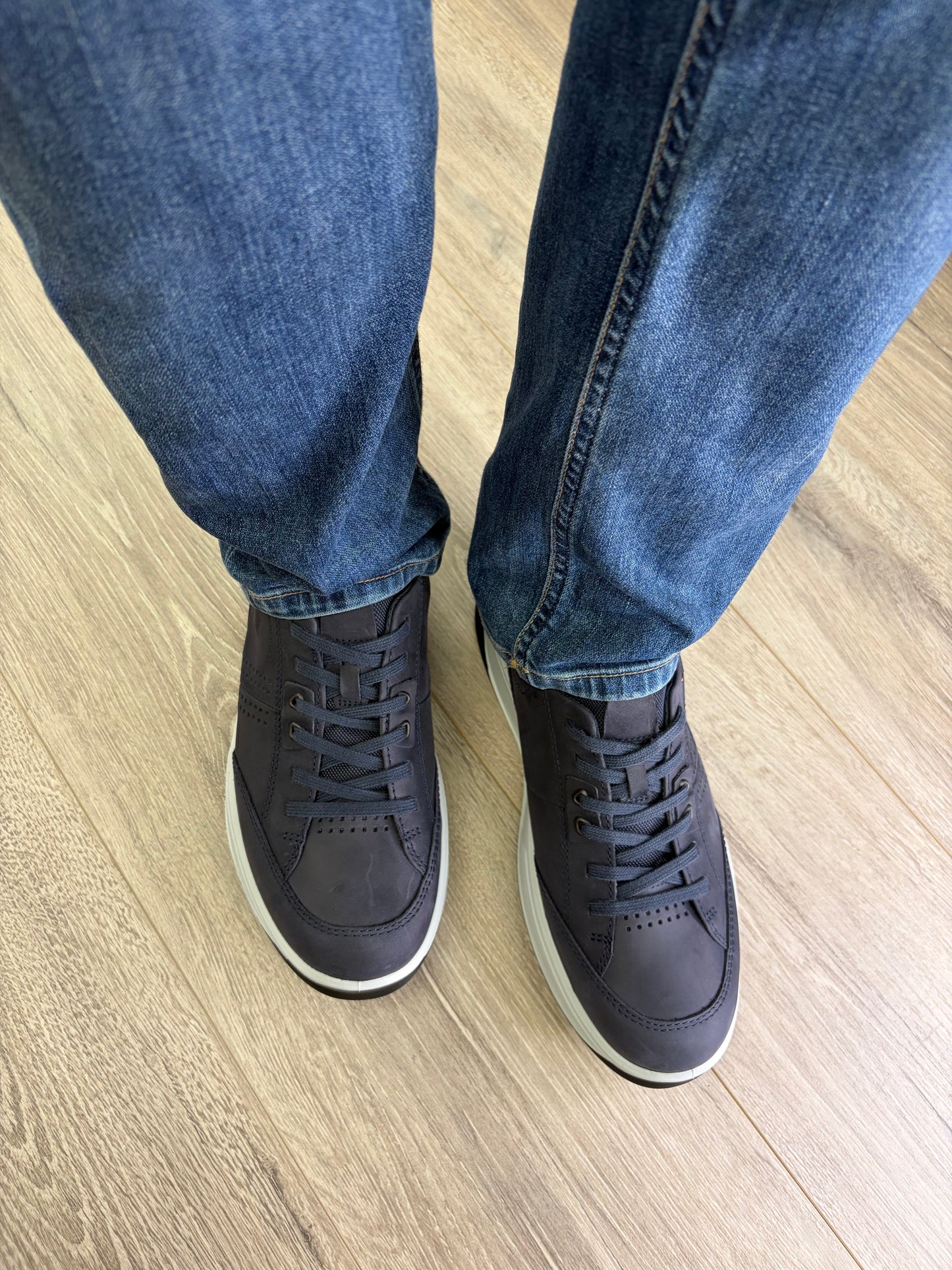 ECCO - Navy Trainer