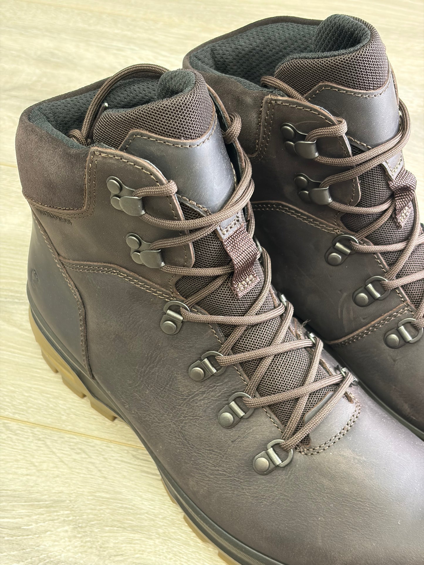 ECCO - Brown Outdoor Boot