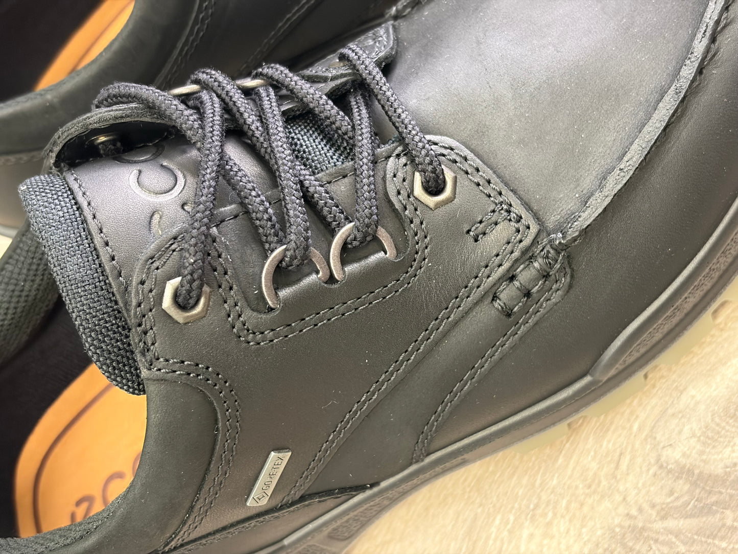 ECCO - Black Shoe