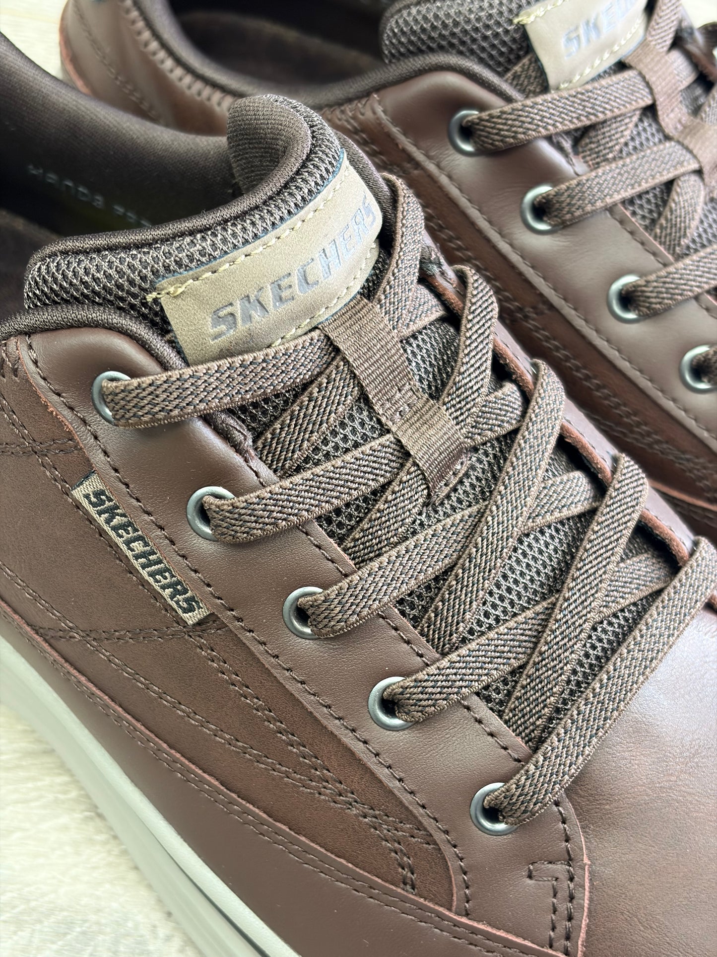 Skechers - Brown Stylish Trainer