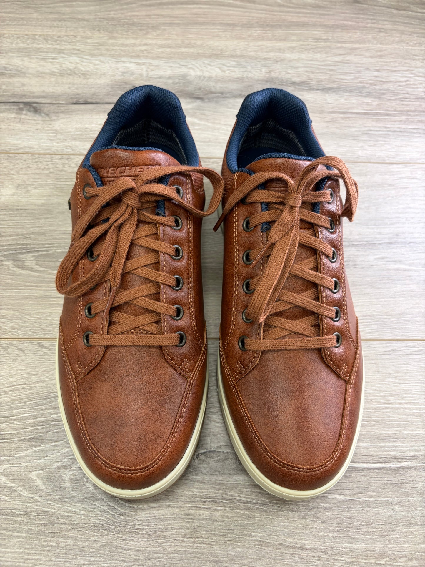 Skechers - Brown Waterproof Trainer