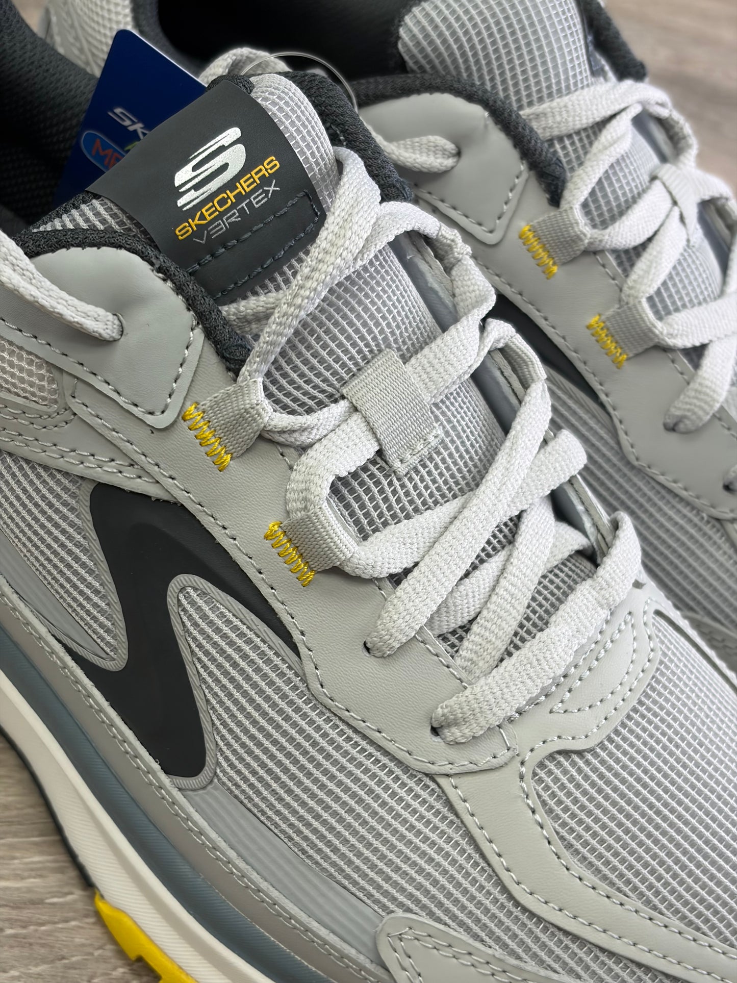 Skechers - Grey Retro Trainer