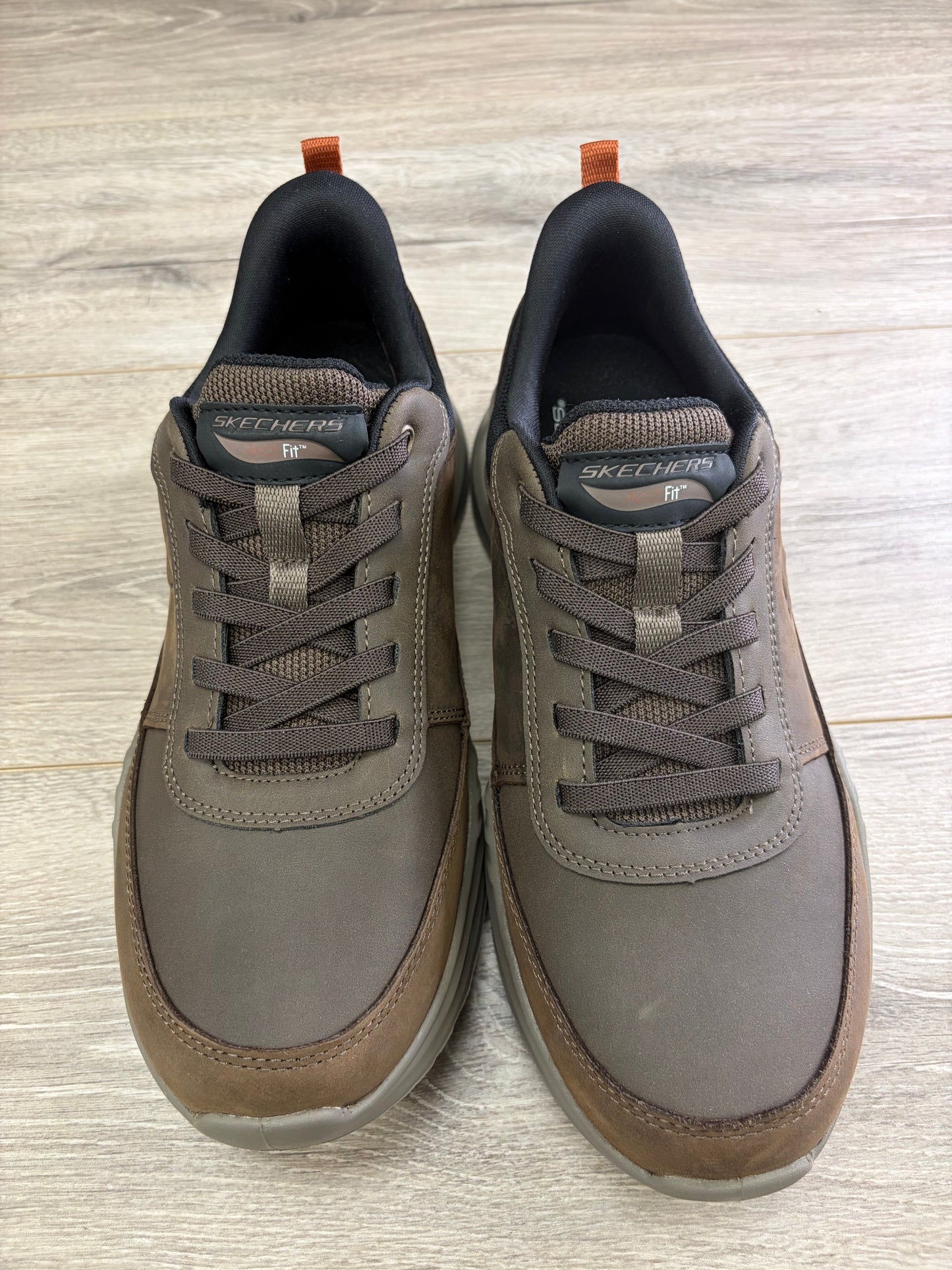 Skechers - Chocolate Brown Trainer