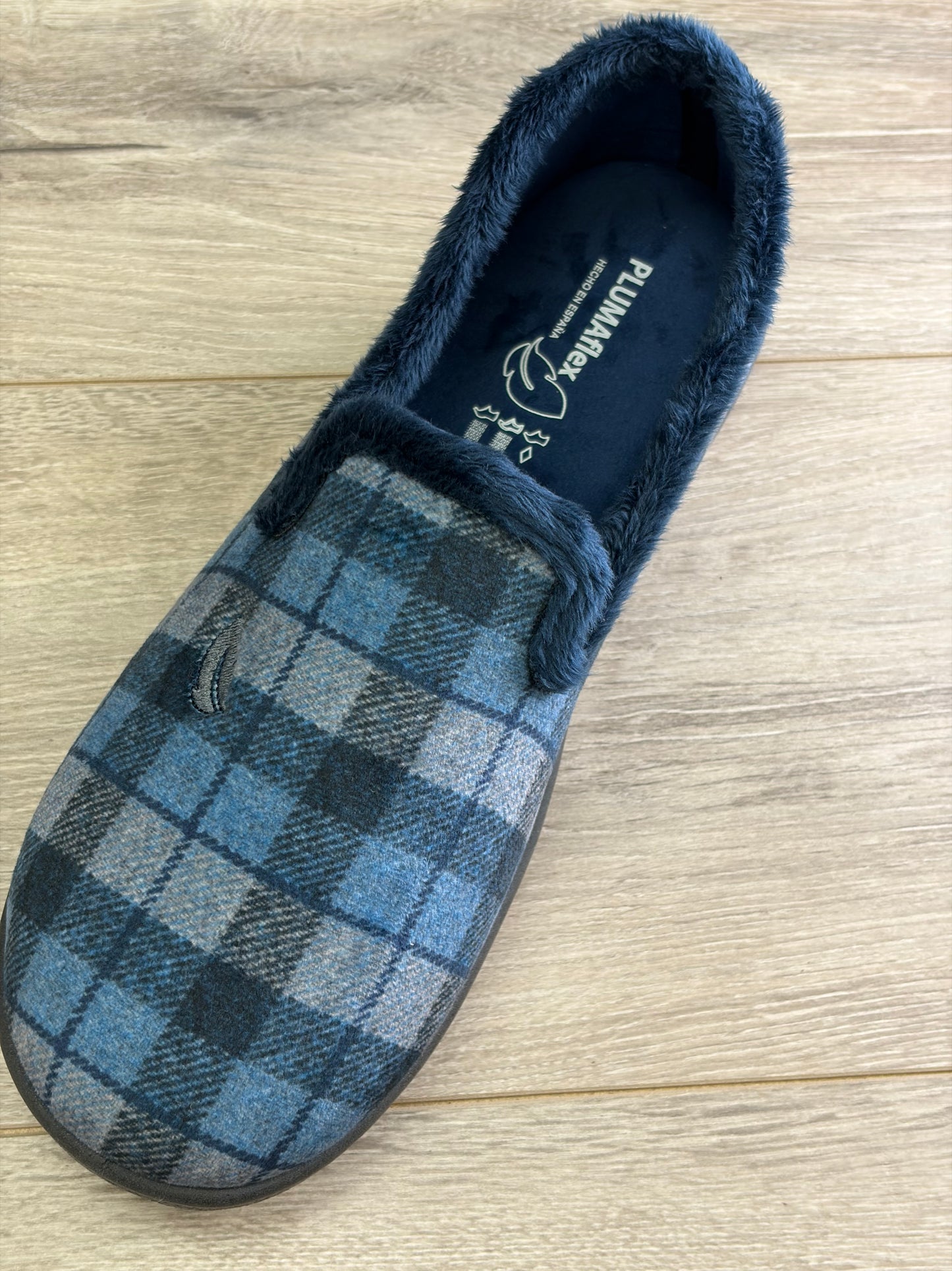 Roal - Blue Slipper