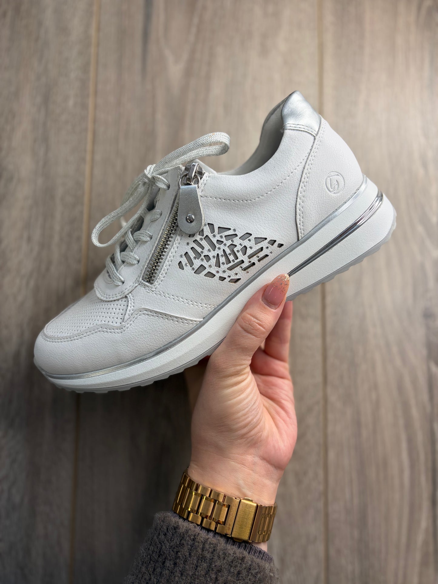 Remonte - White/Silver Trainer