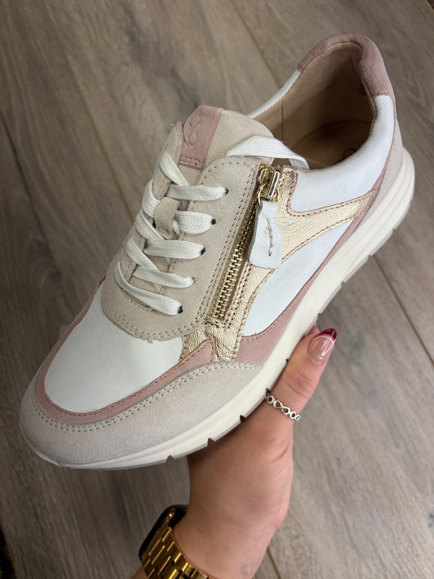 Caprice - Off white/Peal