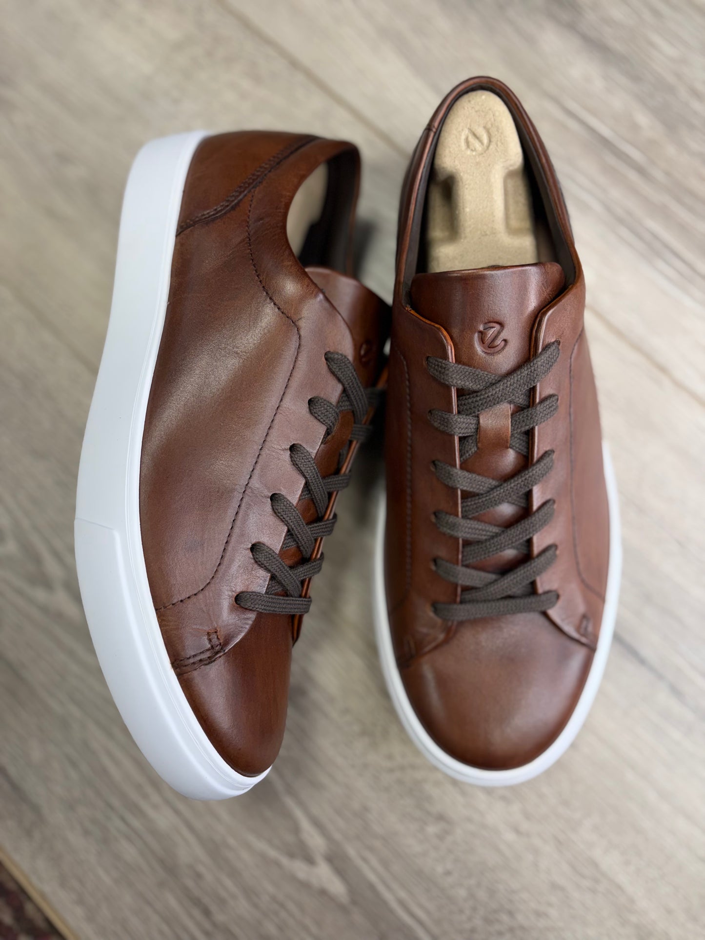 Ecco - Brown Lace Sneaker