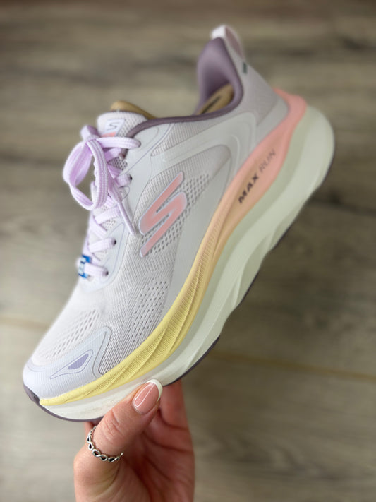 Skechers - Lilac Max Cushion