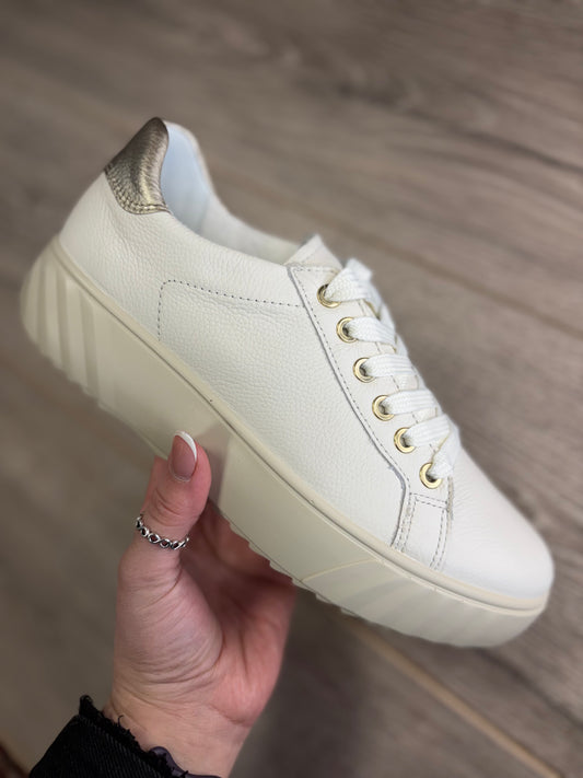 ARA - White Chunky Sole Sneaker
