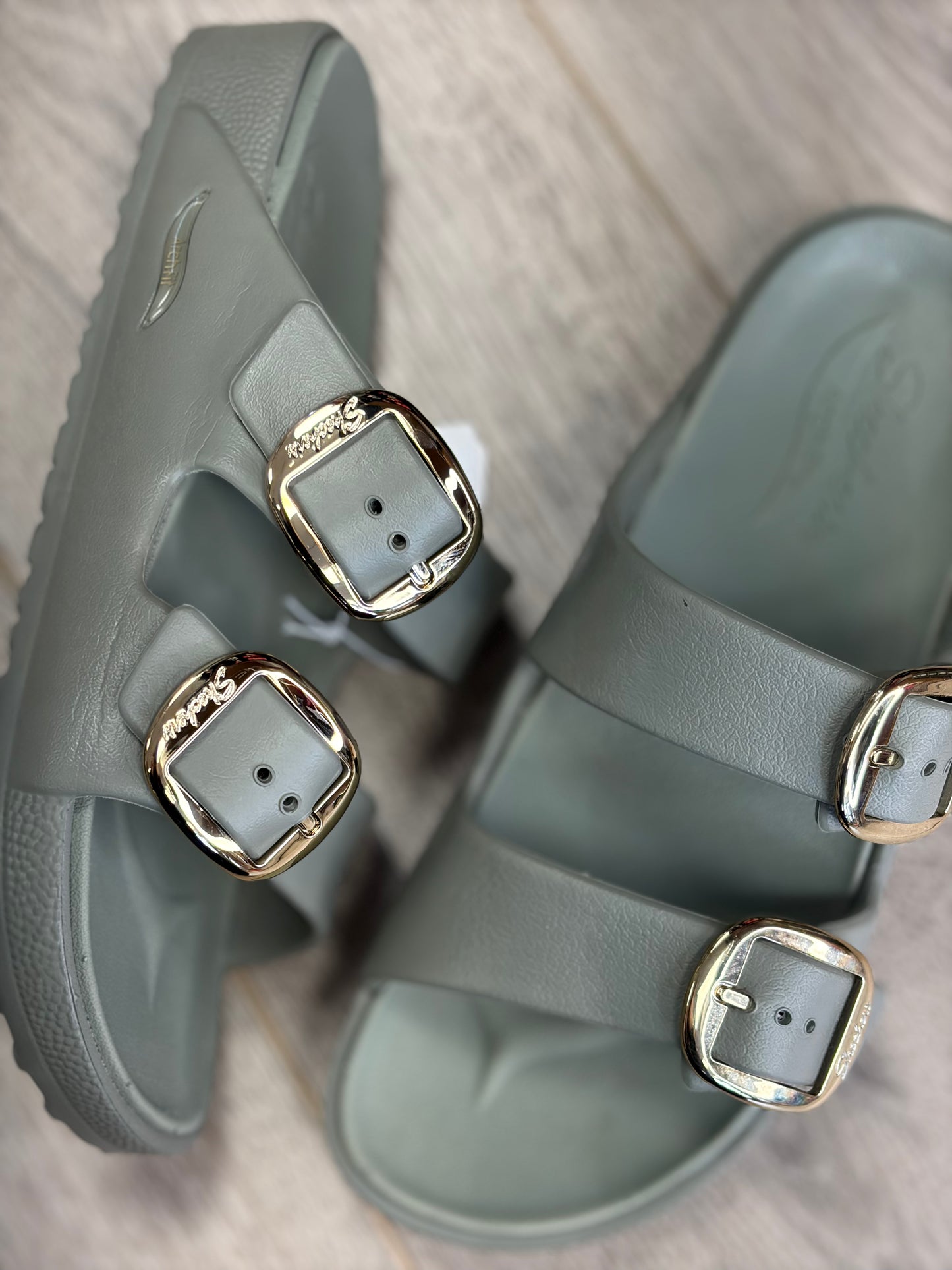 Skechers - Khaki Sandal