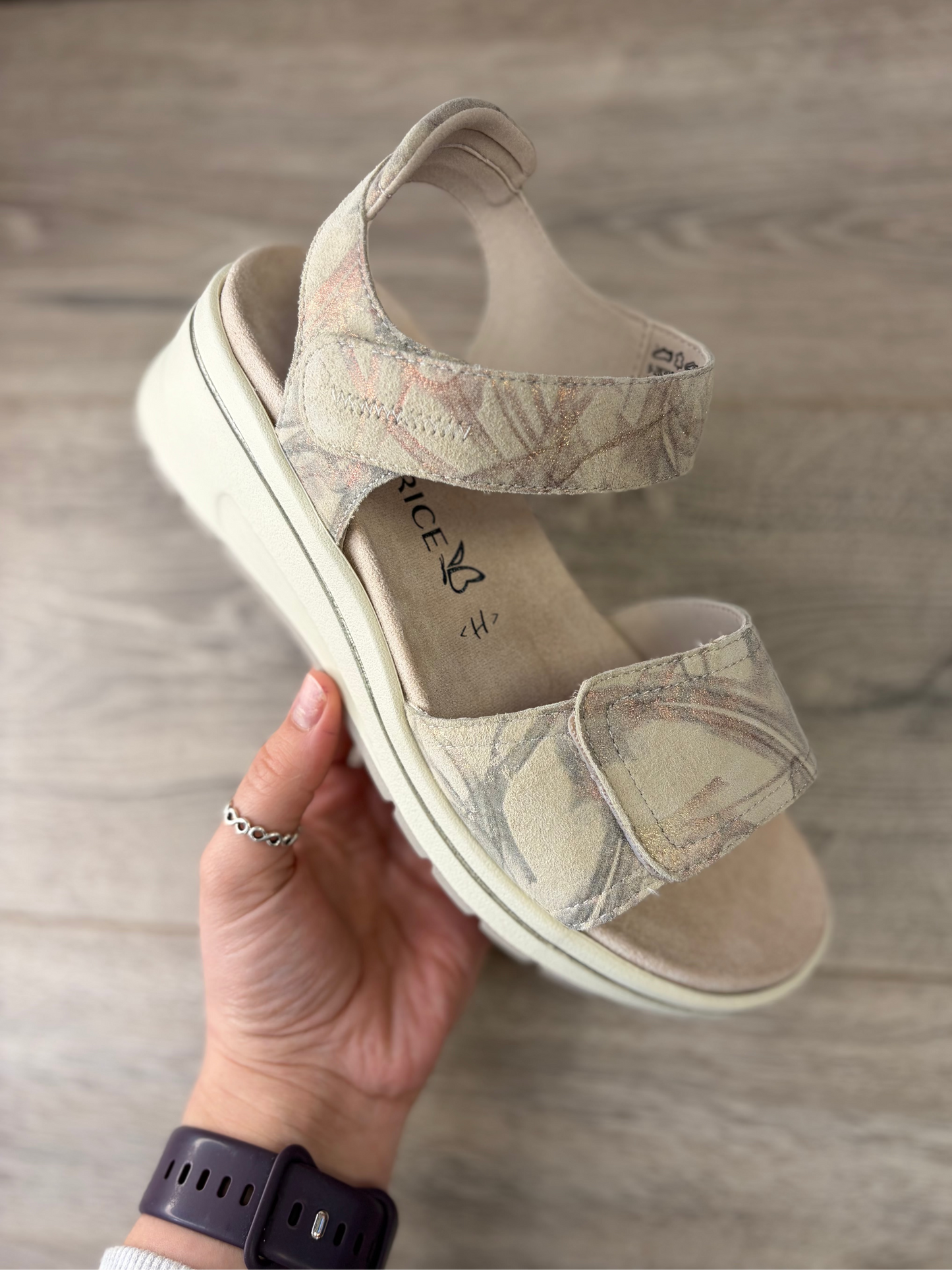 Caprice - Camouflage Sandal