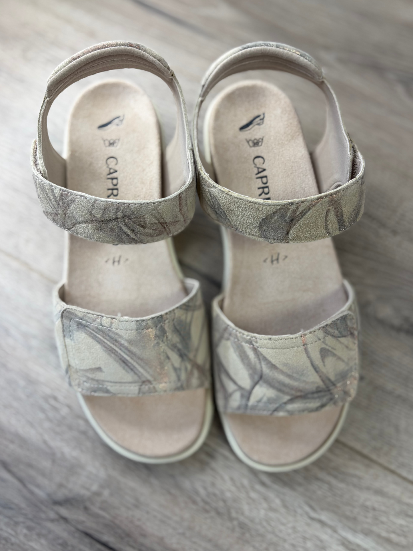Caprice - Camouflage Sandal