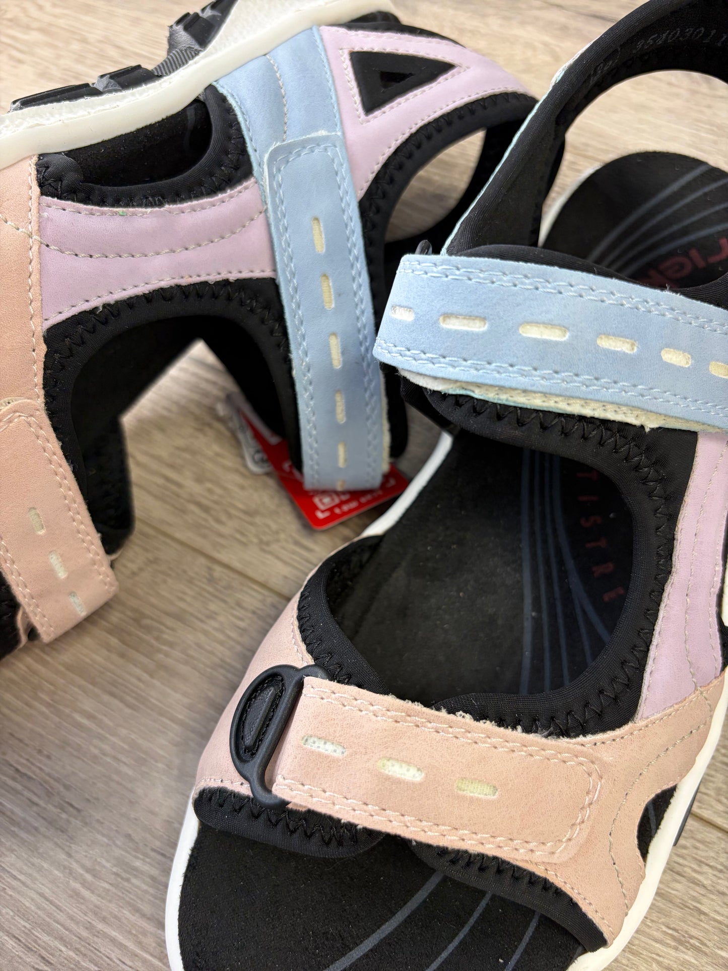 Skechers - Multi Sandal
