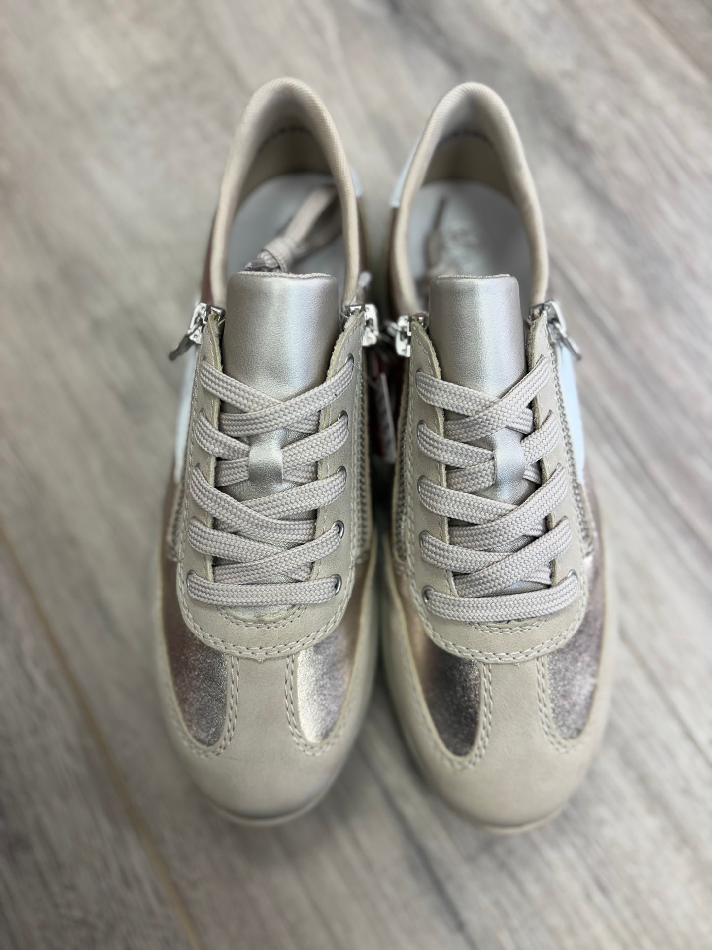 Rieker - Beige/Gold Sneaker