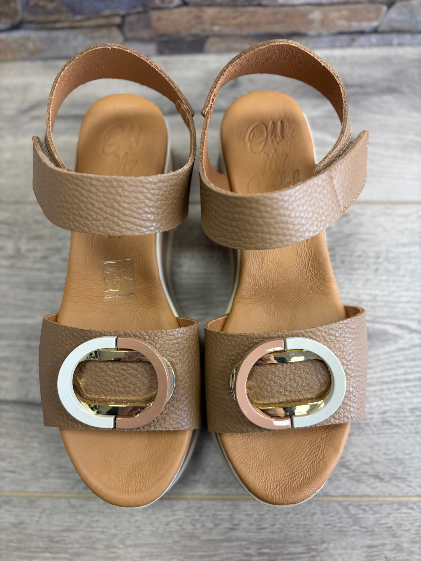 Oh My Sandals - Tan - Cream Buckle