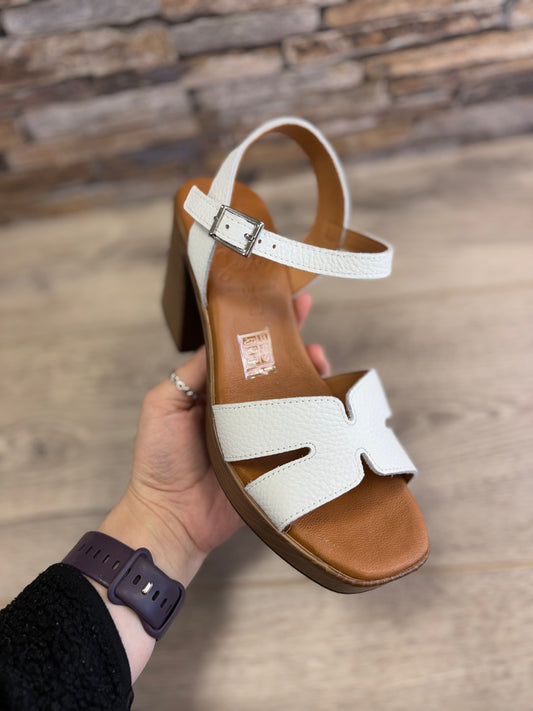 Oh My Sandals - White Wooden Heel