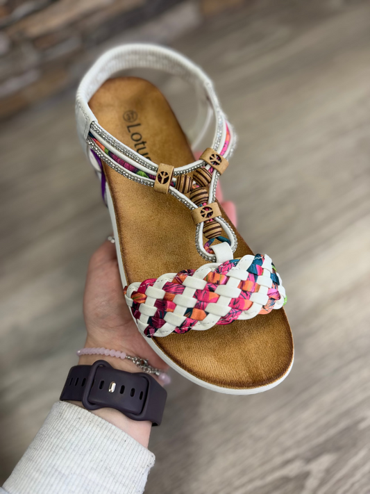 LOTUS - White Woven Sandals