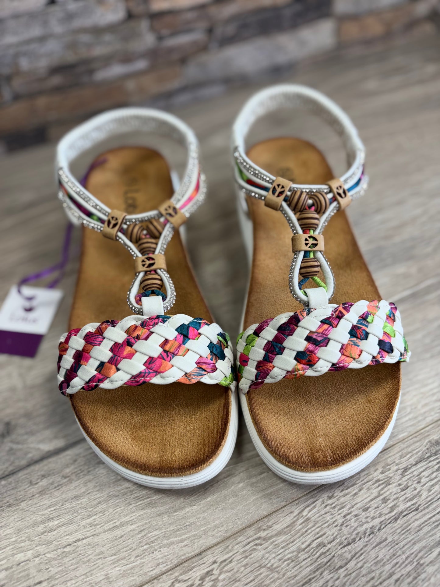 LOTUS - White Woven Sandals